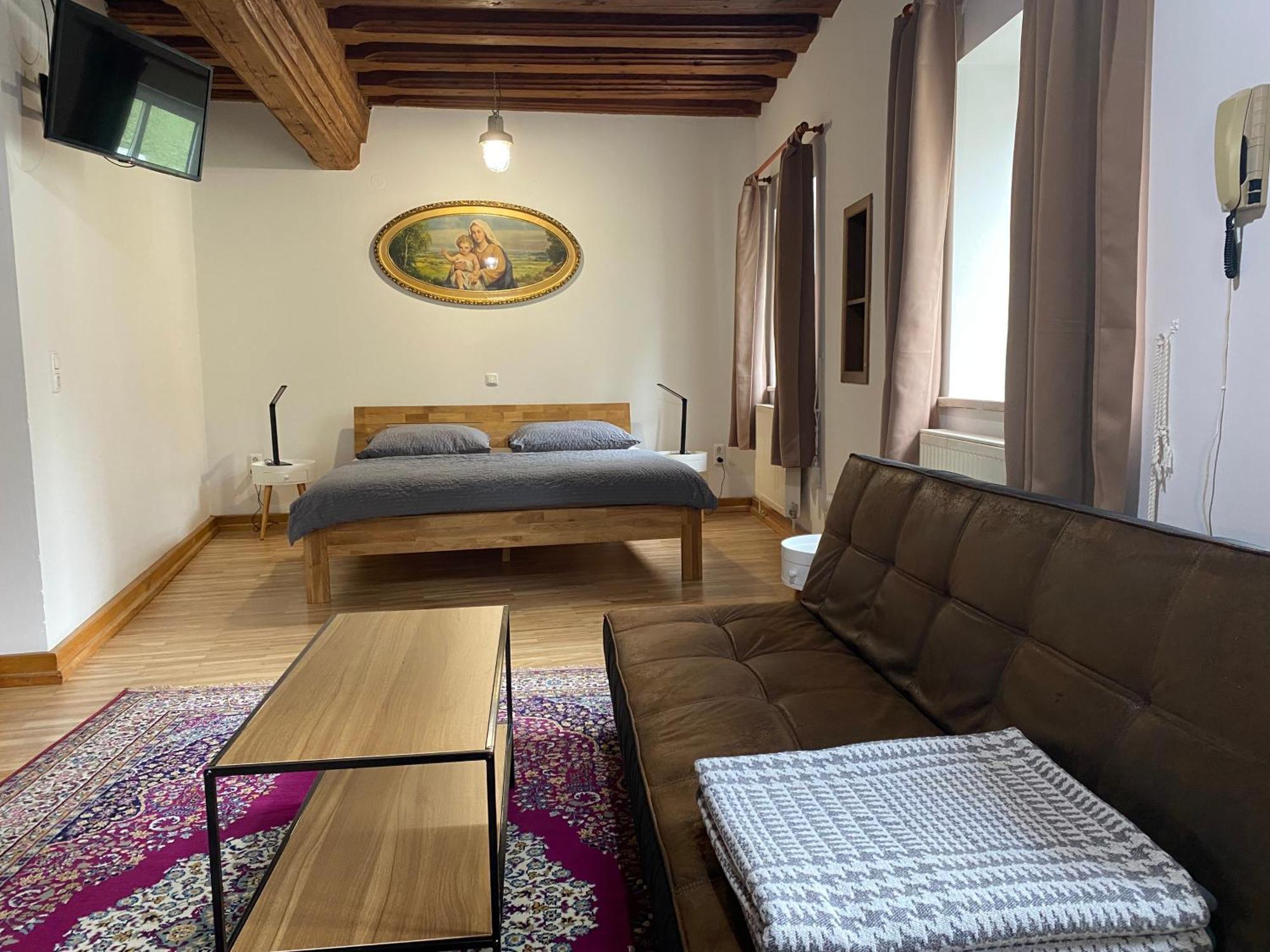 Apartment In Historic Town House Gmunden Buitenkant foto