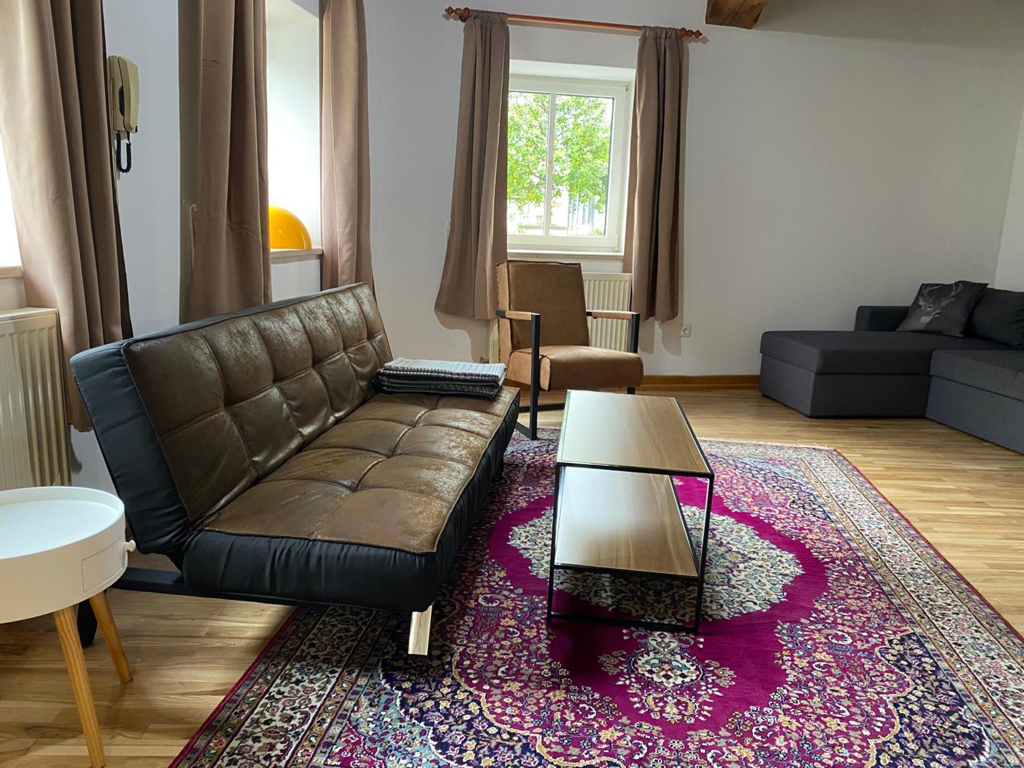 Apartment In Historic Town House Gmunden Buitenkant foto